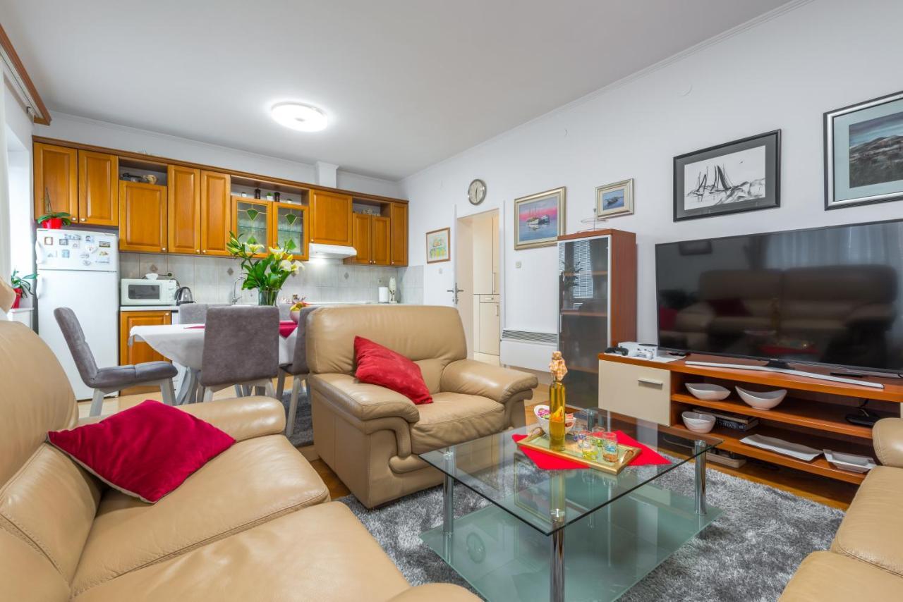 Apartment Lovely *